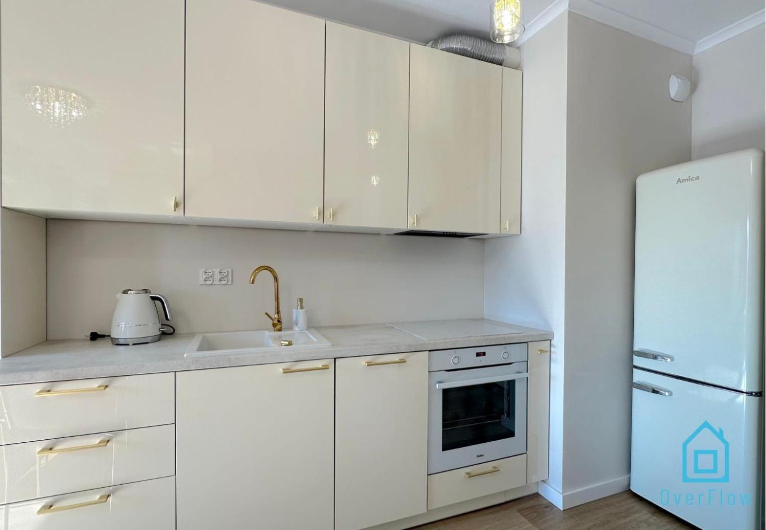Apartmán Laura With Sauna & Gym, 5 Min To Baltic Sea & Polsat Arena *